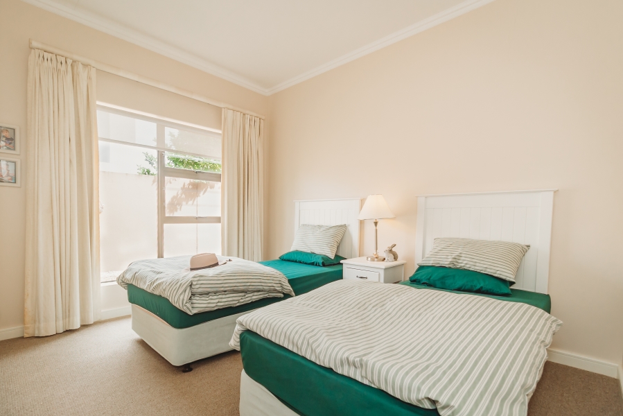 3 Bedroom Property for Sale in Earls Court Lifestyle Estate Western Cape